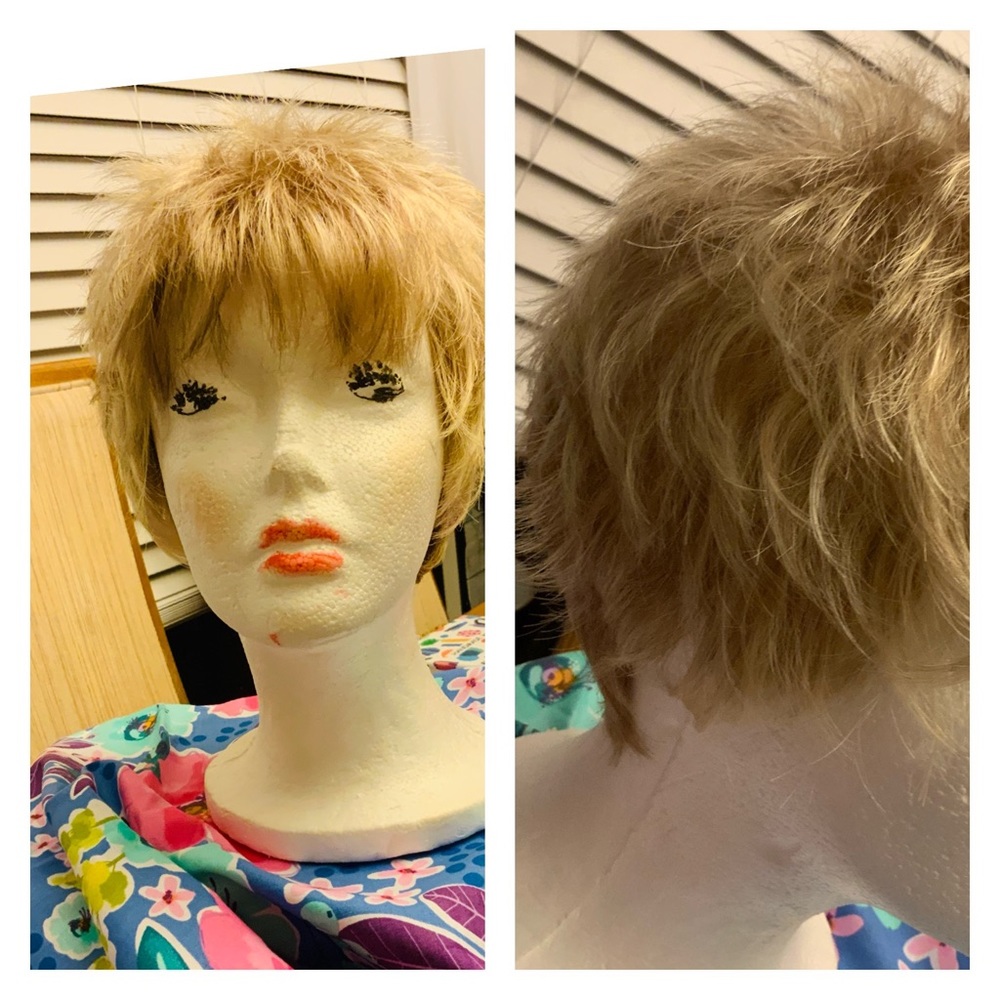 Wig Pixie Style Size Petite New In / Box